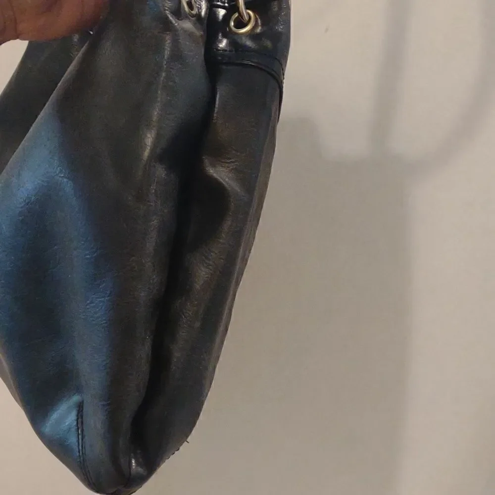 Vintage Relic Black Leather Purse